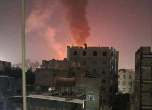 وزير الدفاع الأمريكي: هاجمت قواتنا وقوات بريطانية 8 مواقع عسكرية في مناطق يسيطر عليها الحوثيون في اليمن